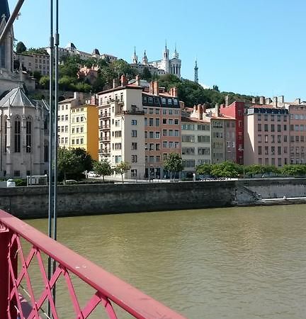 La Nuit Saint Georges Apartment Lyon Exterior foto