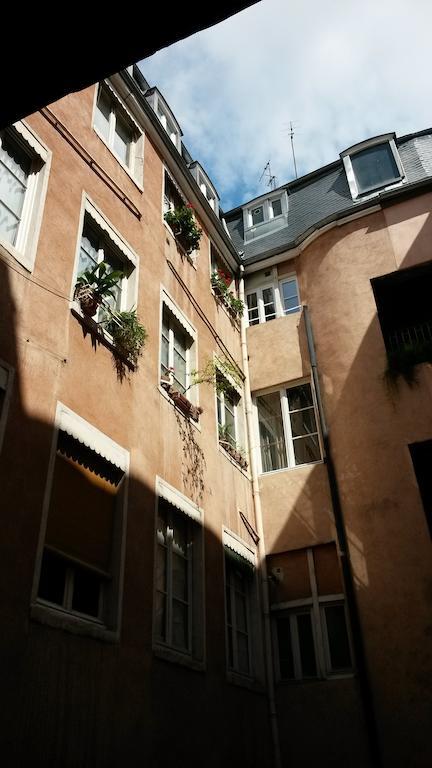 La Nuit Saint Georges Apartment Lyon Exterior foto