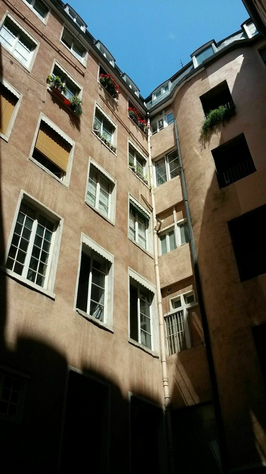 La Nuit Saint Georges Apartment Lyon Exterior foto